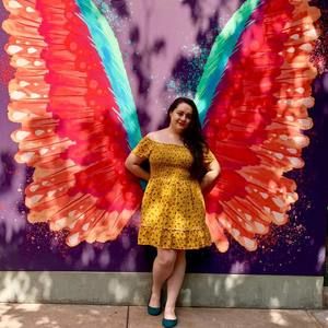 Meet your Posher, Crystal